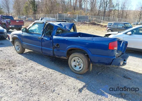 1999 Chevrolet S-10 Ls из США, поврежденный, VIN 1GCCS1941XK145615